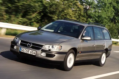 Opel Omega B - технические характеристики, модельный ряд, комплектации,  модификации, полный список моделей Опель Омега