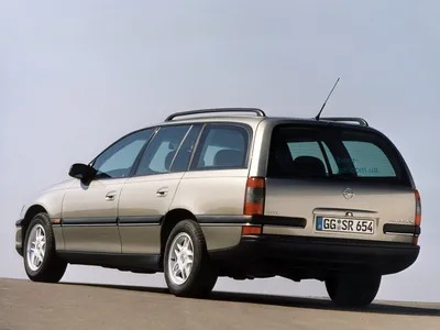 Авто Opel Omega B универсал 5 дв. 2.5 MT (170 л.с.) полезная информация