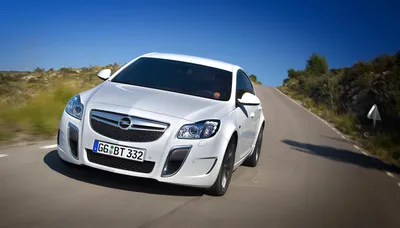 Любуемся седаном Opel Astra и понукаем Астру OPC — ДРАЙВ