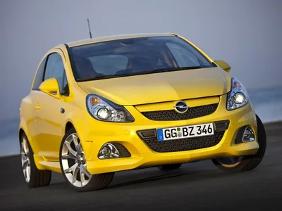 Сравнение Mitsubishi Space Star и Opel Corsa OPC NE по характеристикам,  стоимости покупки и обслуживания. Что лучше - Митсубиси Спайс Стар или Опель  корса опс NE