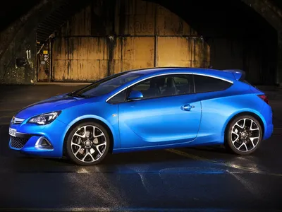Opel Zafira B OPC. Неожиданно крутой спортивный минивэн. - YouTube