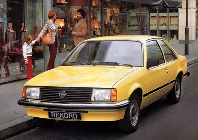 Авто Опель Рекорд 1986 года в Омске, Продам опель - рекорд 1986 г. в,  Продам опель - рекорд 1986 г.в, механика, бензин, не на ходу или битый,  седан
