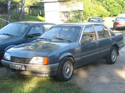 Разборка Opel REKORD E седан (1977 - 1986), б/у запчасти с авторазборок на  Автопро
