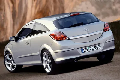 File:Opel Astra H GTC Facelift rear.JPG - Wikipedia