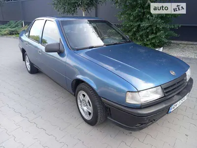 Купить авто Opel Vectra, цена 400 $, Беларусь Ивацевичи, 1989 г, пробег 111  111 км.