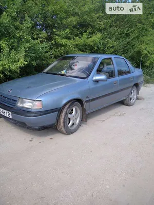 Opel Vectra 1989 в Калининграде, Опель Вектра, вишневый, 1989 г. в,  механика, двигатель бензиновый 2. 0 л, 2л., привод передний, бордовый,  мкпп, хэтчбек 5 дв.