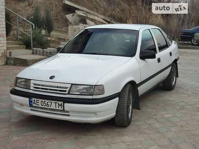 Opel Vectra A 2.5 бензиновый 1990 | на DRIVE2