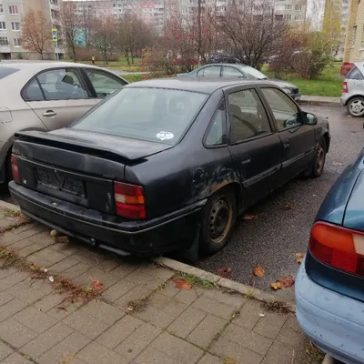 Opel Vectra Aхетчбэк 1.8 MT (1988–1990) - Motorcar