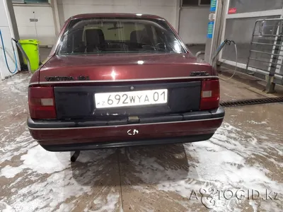 Купить Opel Vectra в Каменке: 1990 год, 900 у.е. – Autogid.md