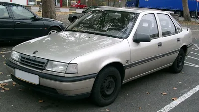 Opel Vectra A 1.8 бензиновый 1991 | Серебристый 1.8 I KAT на DRIVE2
