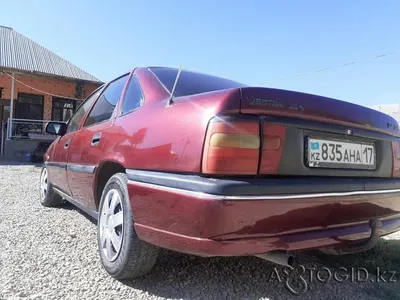 Opel Vectra 1995 г. купить с пробегом 332000 км в Оленегорске за 80000 руб-  Автомобили легковые на Хибины.ru