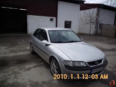 Продажа автомобиля Опель Вектра 1998 года в Москве, Продаю Opel Vectra 2.0,  механика, пробег 480 тысяч км, передний привод, 2 литра, седан