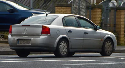 Opel Vectra 2002-2005 Dimensions Side View