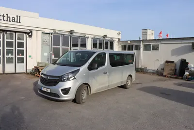 The Opel Vivaro-e electric van with a range of 330 kilometres | Electric  Hunter