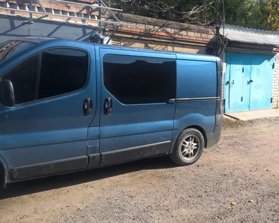 Автомобиль Opel Vivaro пассажир 8+1 бус: 5 500 $ - Opel Смела на Olx