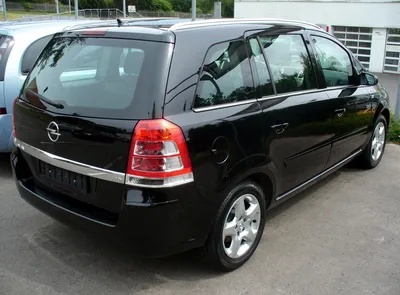 Opel Zafira 2008 y Van | Advertisement | 0136595738 | Autogidas