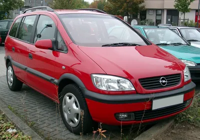 It's a Looker: GM's Opel Reveals Production Version of Zafira Minivan