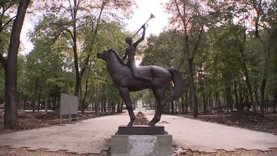 Скульптура коня Улова. :: Чария Зоя – Социальная сеть ФотоКто