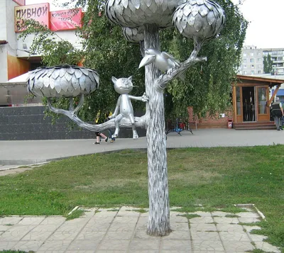 Памятник котенку с улицы Лизюкова в Воронеже — подробная информация с фото