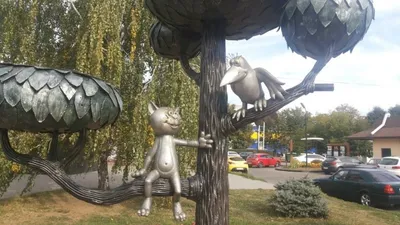 Памятник котенку Василию с улицы Лизюкова: Группа Необычные памятники
