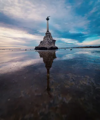 Памятник затопленным кораблям …» — создано в Шедевруме