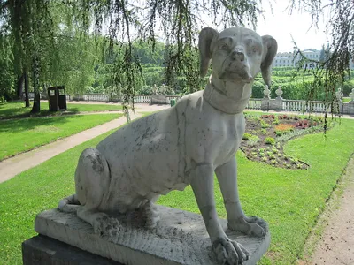 Скульптура \"Собака охотничья\" - антиквариат,старинные предметы