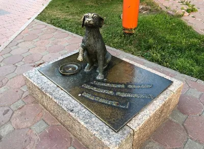 В Угличе устанавливают памятник купцам с собакой- Яррег - новости  Ярославской области