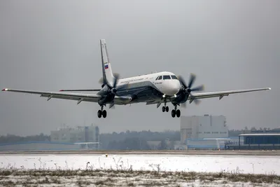 Новый пассажирский самолет Ил-114-300 совершил первый полет - Российская  газета