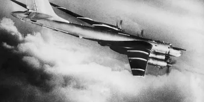 Зачем России самолеты 1950-х годов - BBC News Русская служба