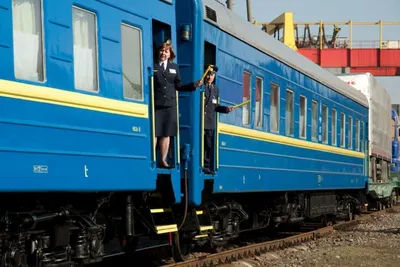 Первый пассажирский поезд Санкт-Петербург - Крым | РИА Новости Медиабанк
