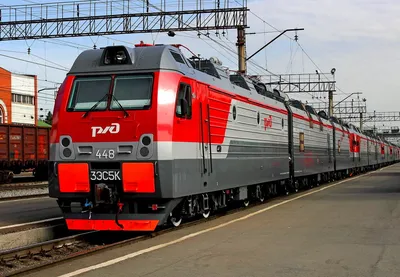 В Феодосию впервые с 2014 года прибыл пассажирский поезд из Москвы -  Российская газета