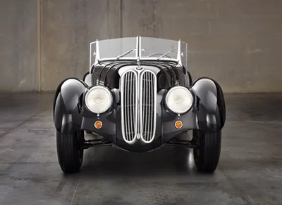 Rolls-Royce выпускает первый автомобиль на водородном топливе - Silver  Spectre