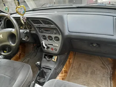 Peugeot 306 хэтчбек, 1.8 л., 2001 г., газ - Автомобили - List.am