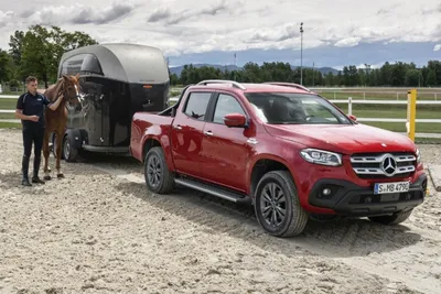 Пикап Mercedes-Benz X-класса: три варианта экстерьера, ниссановские моторы  и два типа полного привода — Авторевю