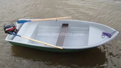 Пластиковая лодка Мираж