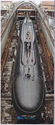 Атомная подводная лодка проекта \"Борей\" К-535 \"Юрий Долгорукий\" на причале  в Гаджиево - Галерея - ВПК.name
