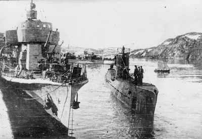 Подводная лодка С56 во Владивостоке - YouTube