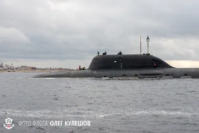 Подводная лодка \"Северодвинск\" вернулась на Севмаш.