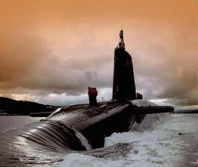 Самая большая подводная лодка в мире | Подводные лодки, Подводная лодка,  Атомная подводная лодка