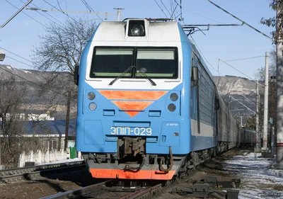 РЖД пустят дополнительные поезда на ноябрьские праздники
