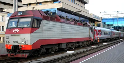 Фирменный поезд «Екатеринбург – Москва» - На поезде