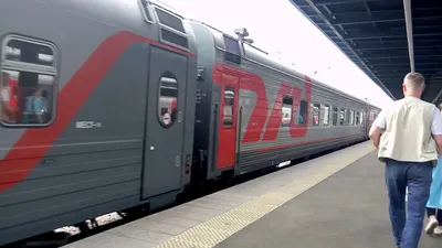 Московский вокзал. 2 поезда из Белгорода + другие поезда - YouTube
