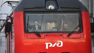 Первая в России женщина — машинист поезда дальнего следования вышла в рейс  - РИА Новости, 06.03.2023