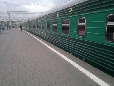 Прибытие ЭП1М-708 с поездом №202 Москва — Адлер - YouTube