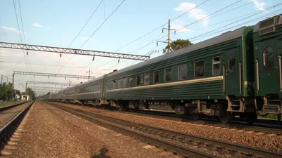 Вокзал Адлер: поезд № 354 Адлер – Пермь; № 202 Имеретинский курорт – Москва  - YouTube