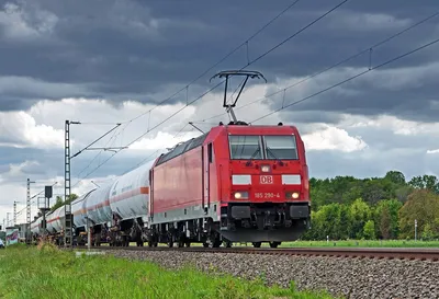 Поезда на Западную Украину: \"Укрзализныця\" запустила первые поезда в  западную часть Украины « Новости | Мобильная версия | Цензор.НЕТ