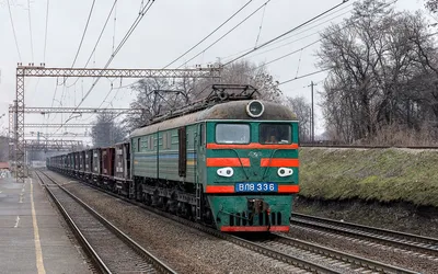 VL8-336 | Dnipro, UA | 09.03.2019 | The locomotive VL8-336 w… | Flickr
