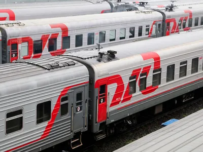 Пассажиры поезда Челябинск-Адлер застряли на 5 часов между заснеженными  станциями