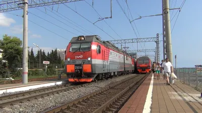Поезда в Сочи прибывают с полуторачасовым опозданием. Изменения графика  движения железнодорожники объясняют техническим сбоем 5 июля 2022 г. - 5  июля 2022 - sochi1.ru