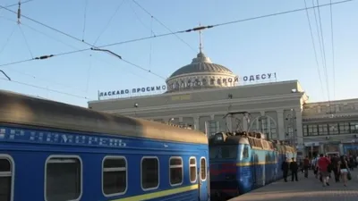 Укрзализныця передумала повышать почти в два раза стоимость билетов на поезд  К - ФОКУС